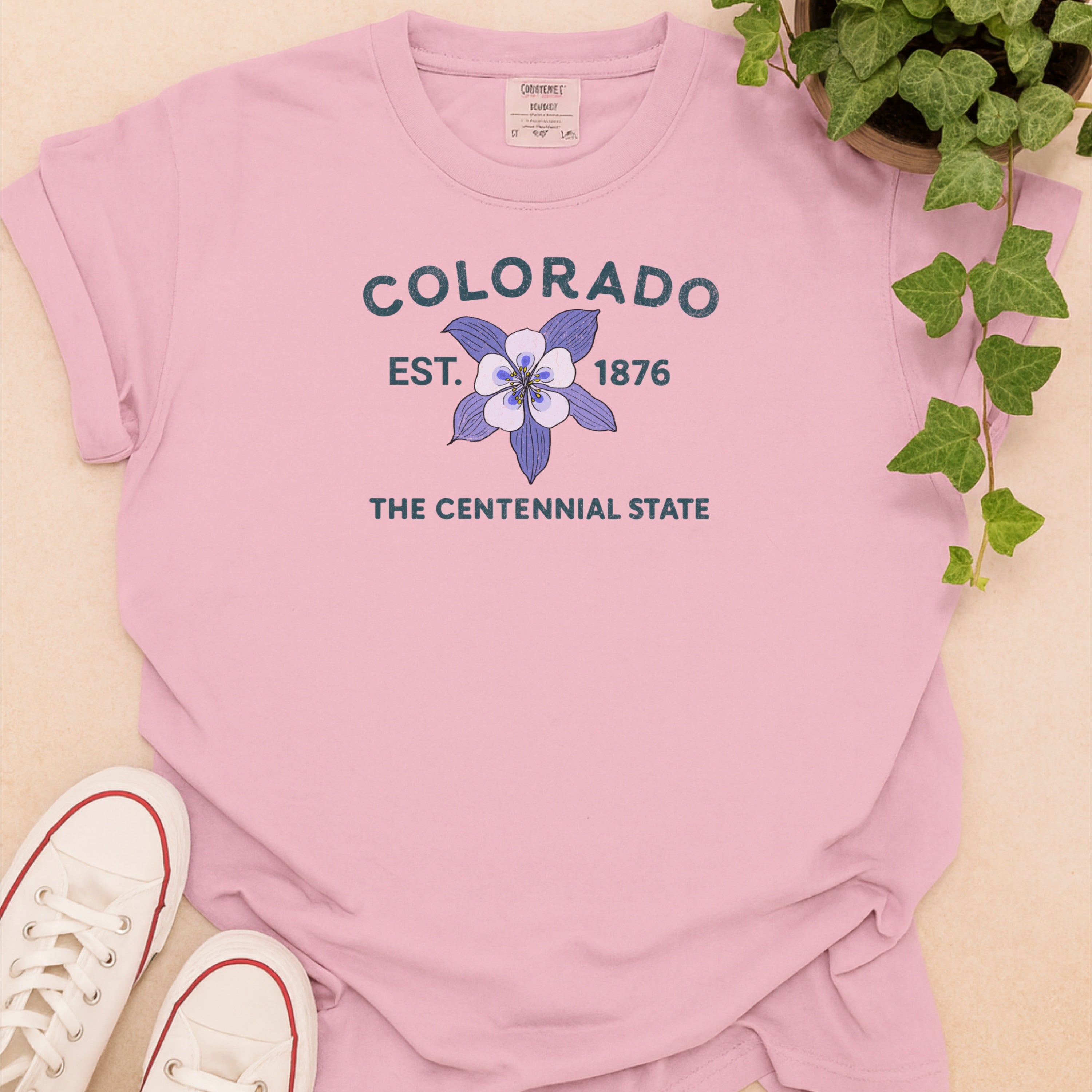 Colorado State Flower Rocky Mountain Columbine Comfort Colors Souvenir T-Shirt