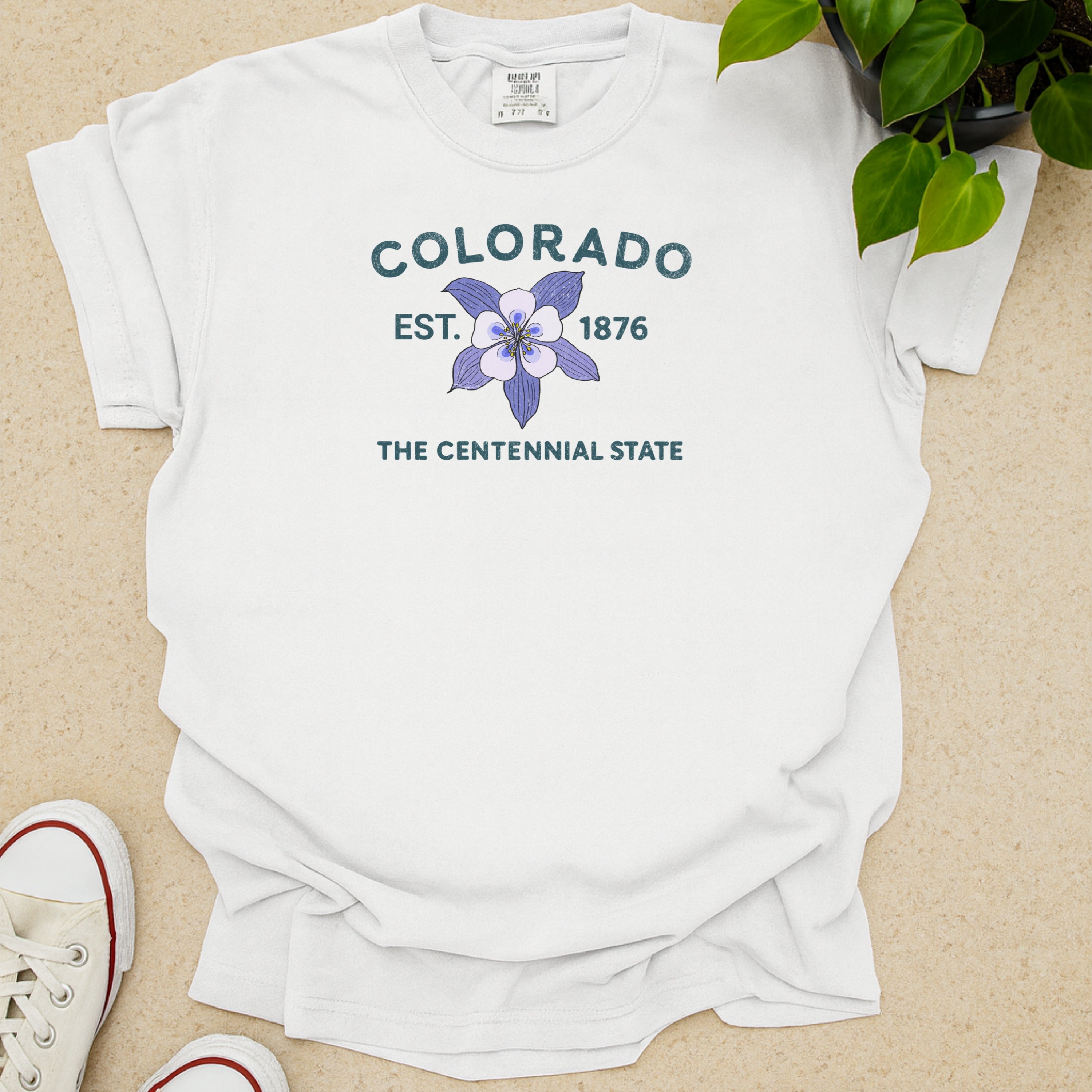 Colorado State Flower Rocky Mountain Columbine Comfort Colors Souvenir T-Shirt