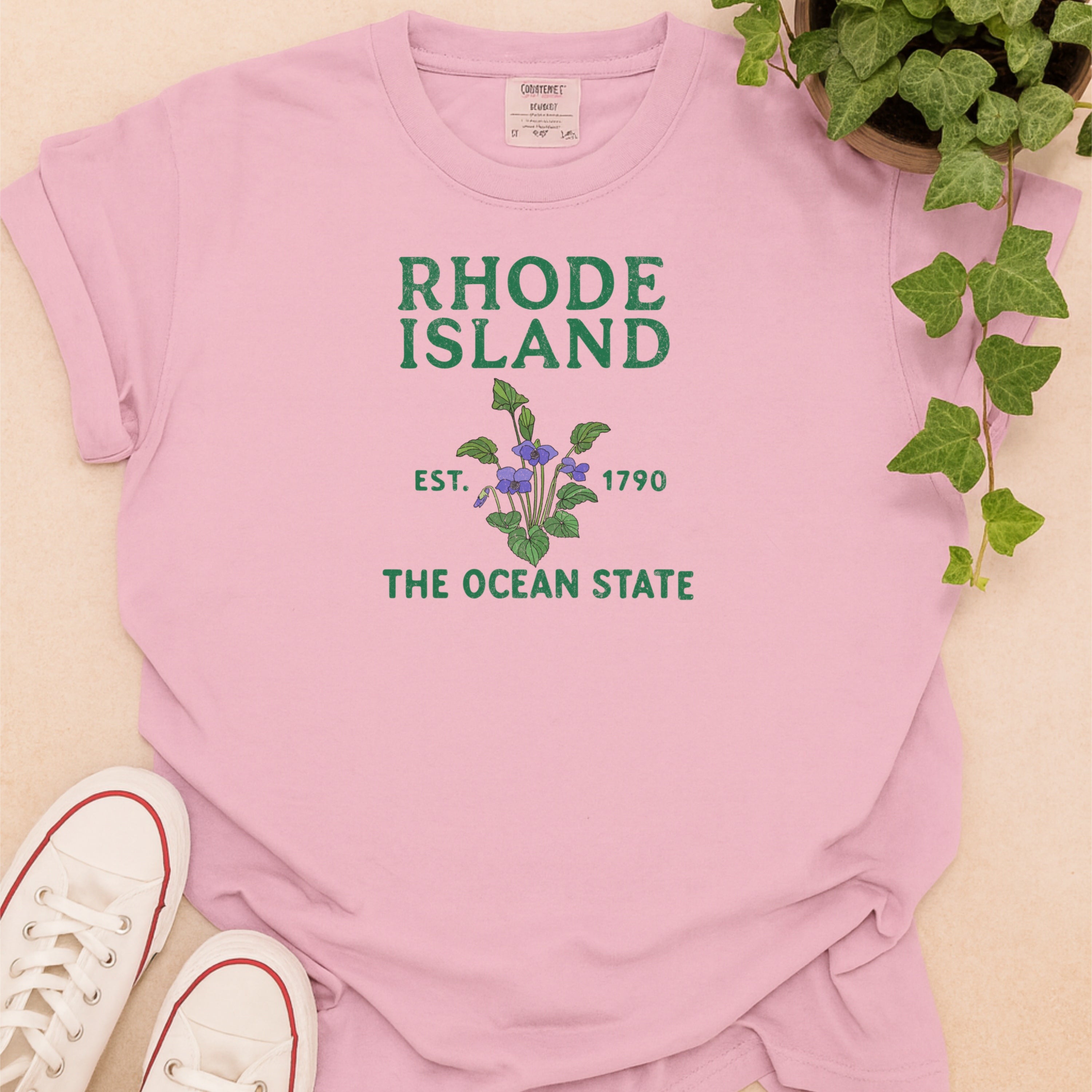 Rhode Island State Flower Violet Comfort Colors Souvenir T-Shirt