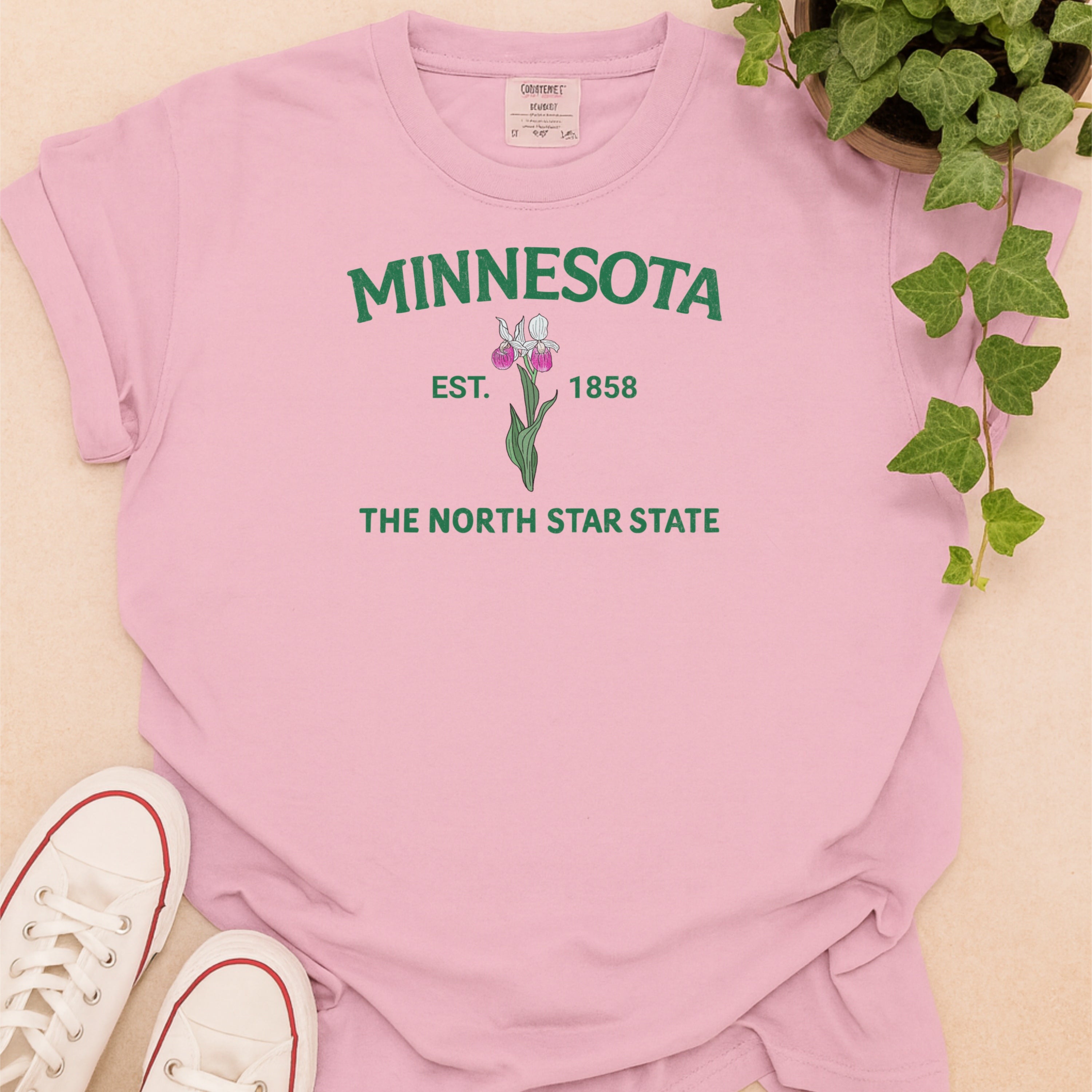 Minnesota State Flower Lady's Slipper Comfort Colors Souvenir T-Shirt