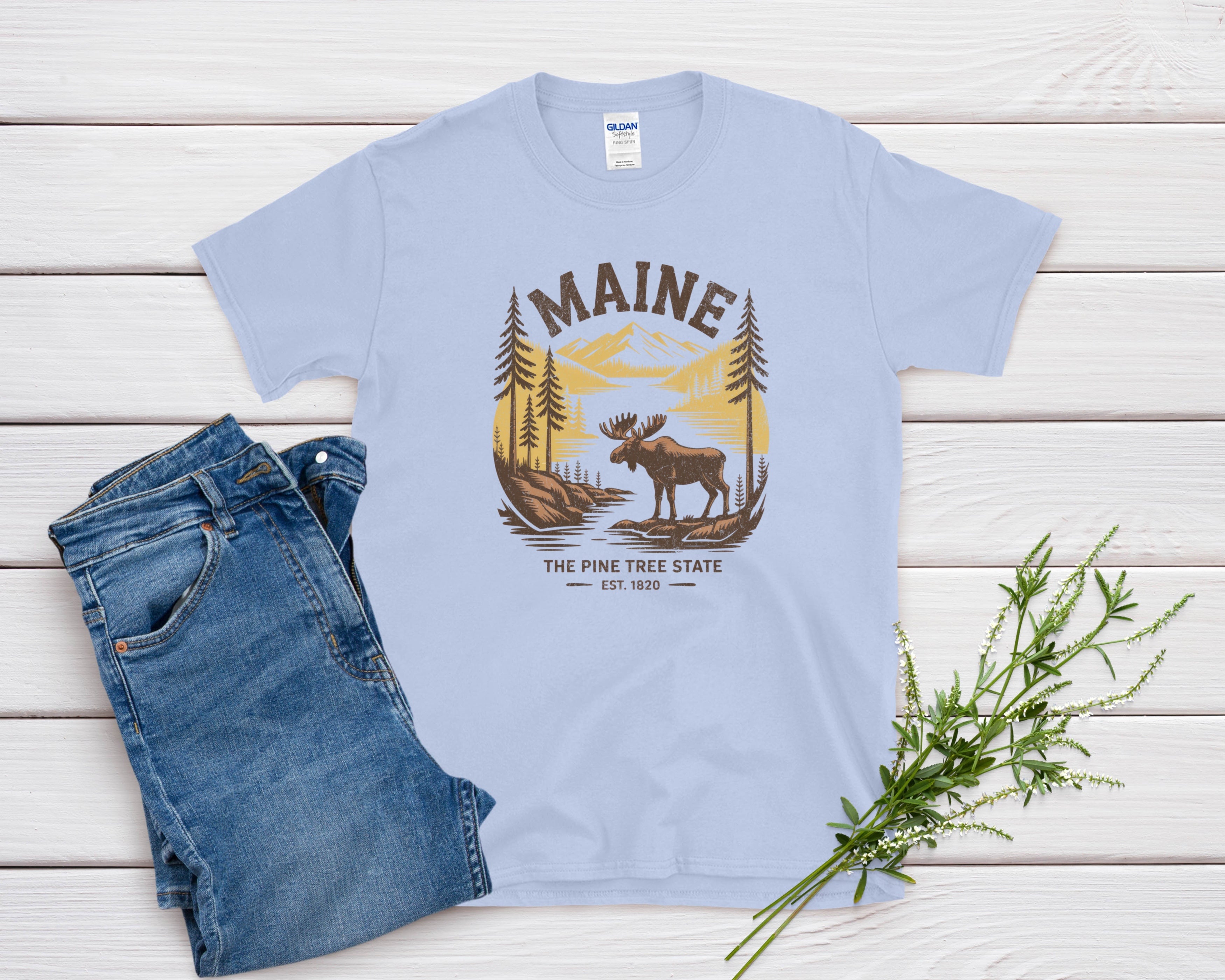 Maine Iconic State Pride Gildan 64000 Souvenir T-Shirt