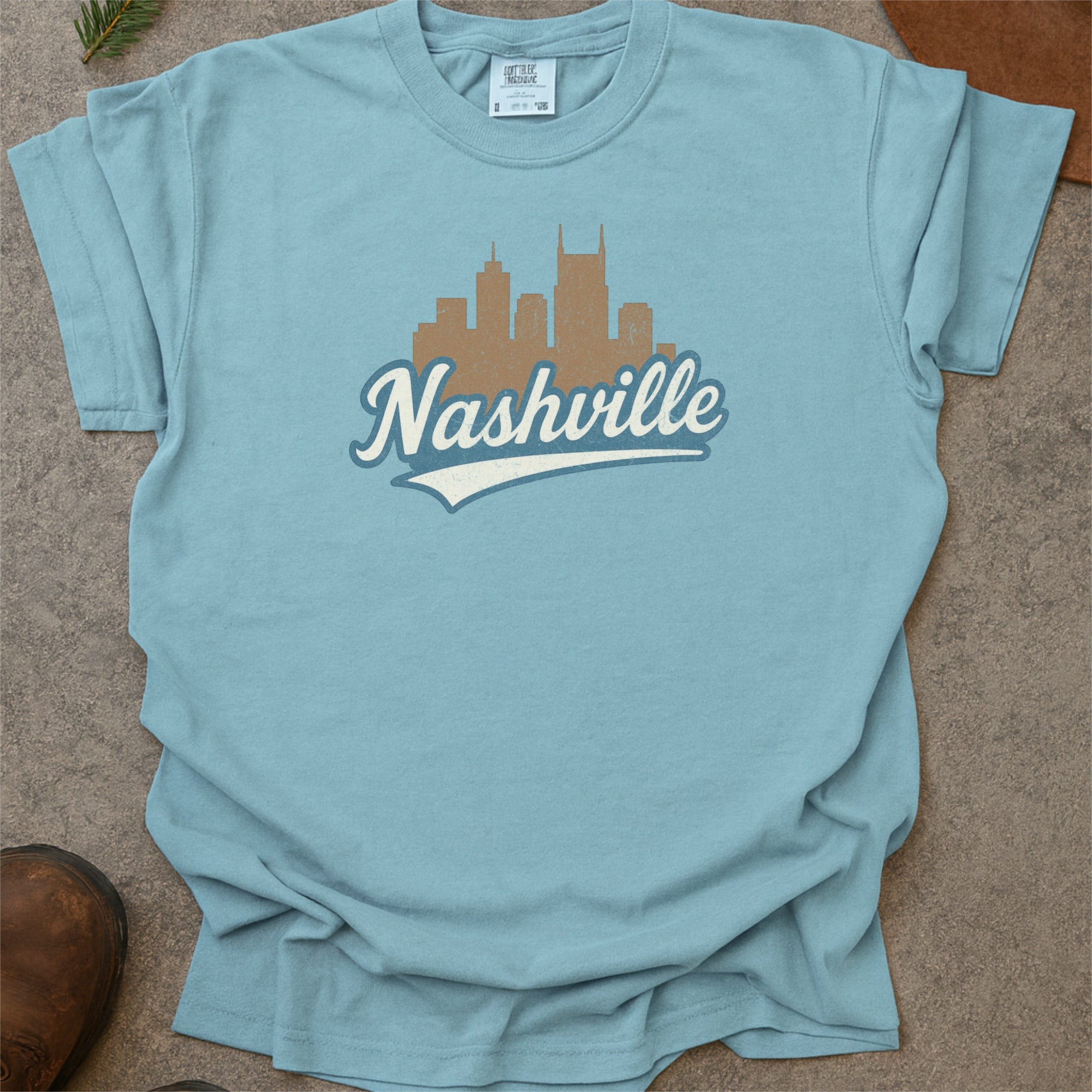 Nashville Tennessee Skyline with Retro Swoosh Comfort Colors Souvenir T-Shirt
