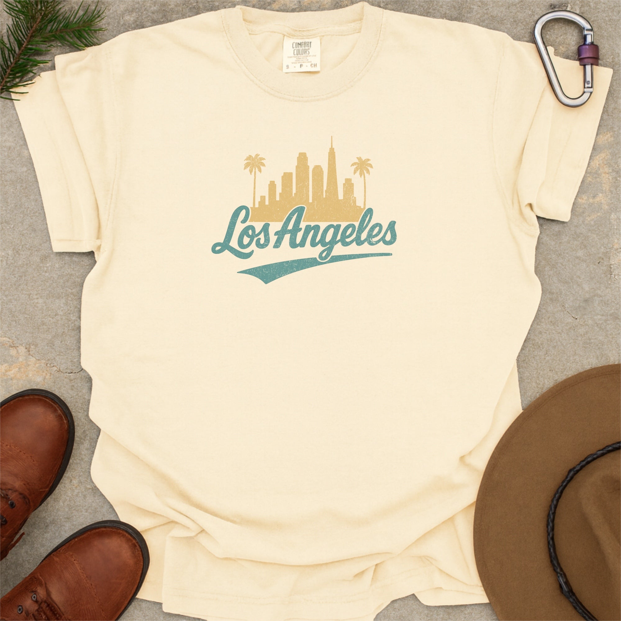 Los Angeles Skyline with Retro Swoosh Comfort Colors Souvenir T-Shirt