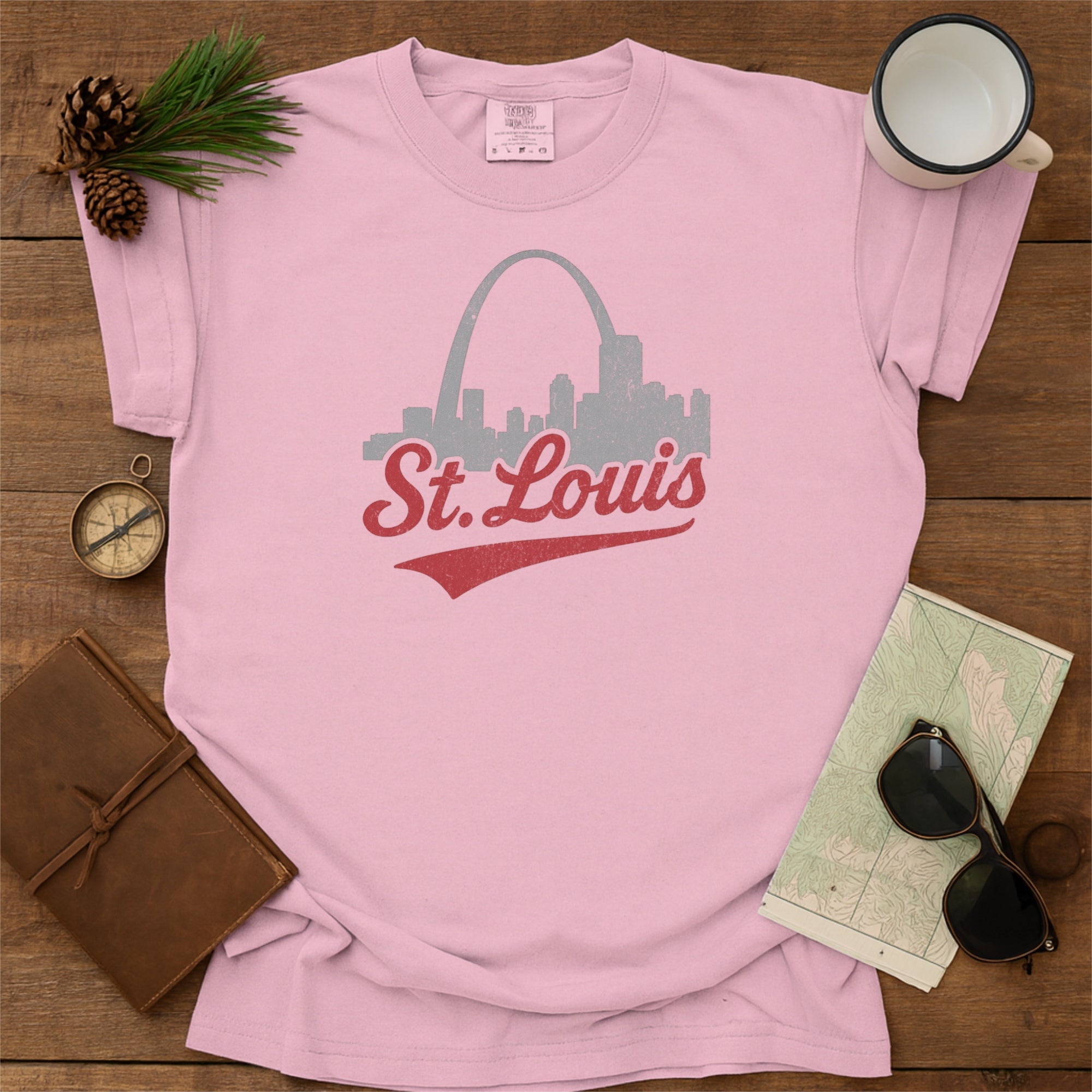 St Louis Skyline with Retro Swoosh Comfort Colors Souvenir T-Shirt