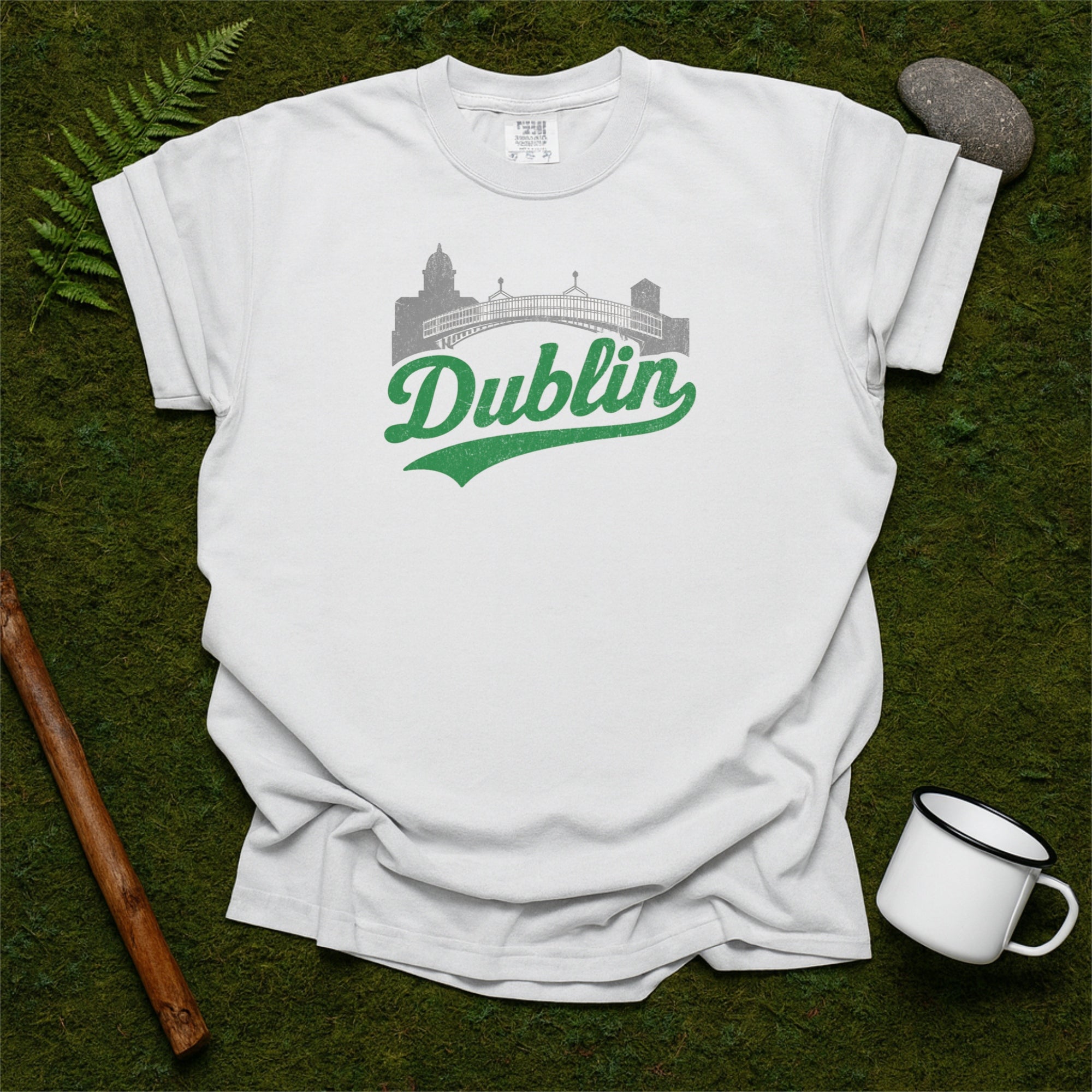 Dublin Ireland Skyline with Retro Swoosh Comfort Colors Souvenir T-Shirt