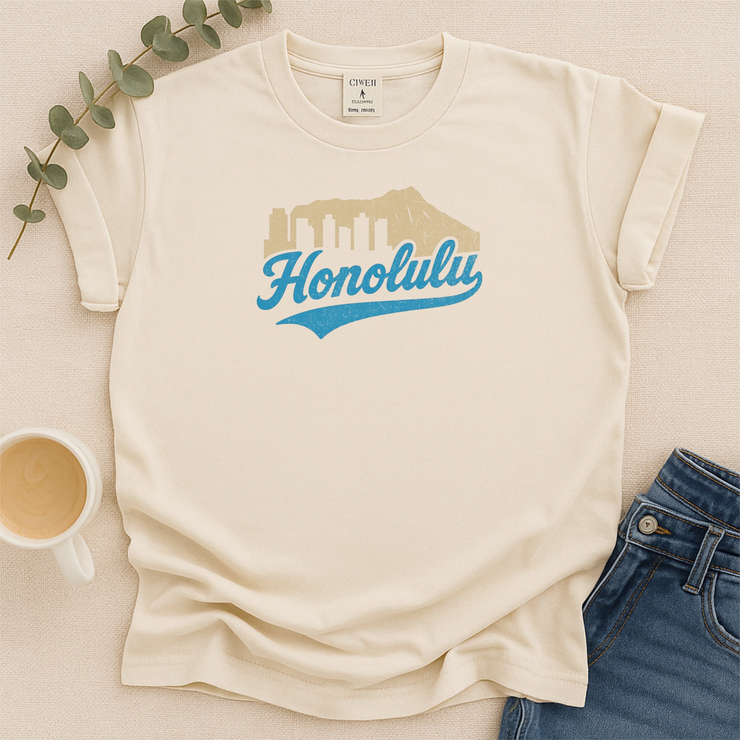 Honolulu Hawaii Skyline with Retro Swoosh Comfort Colors Souvenir T-Shirt