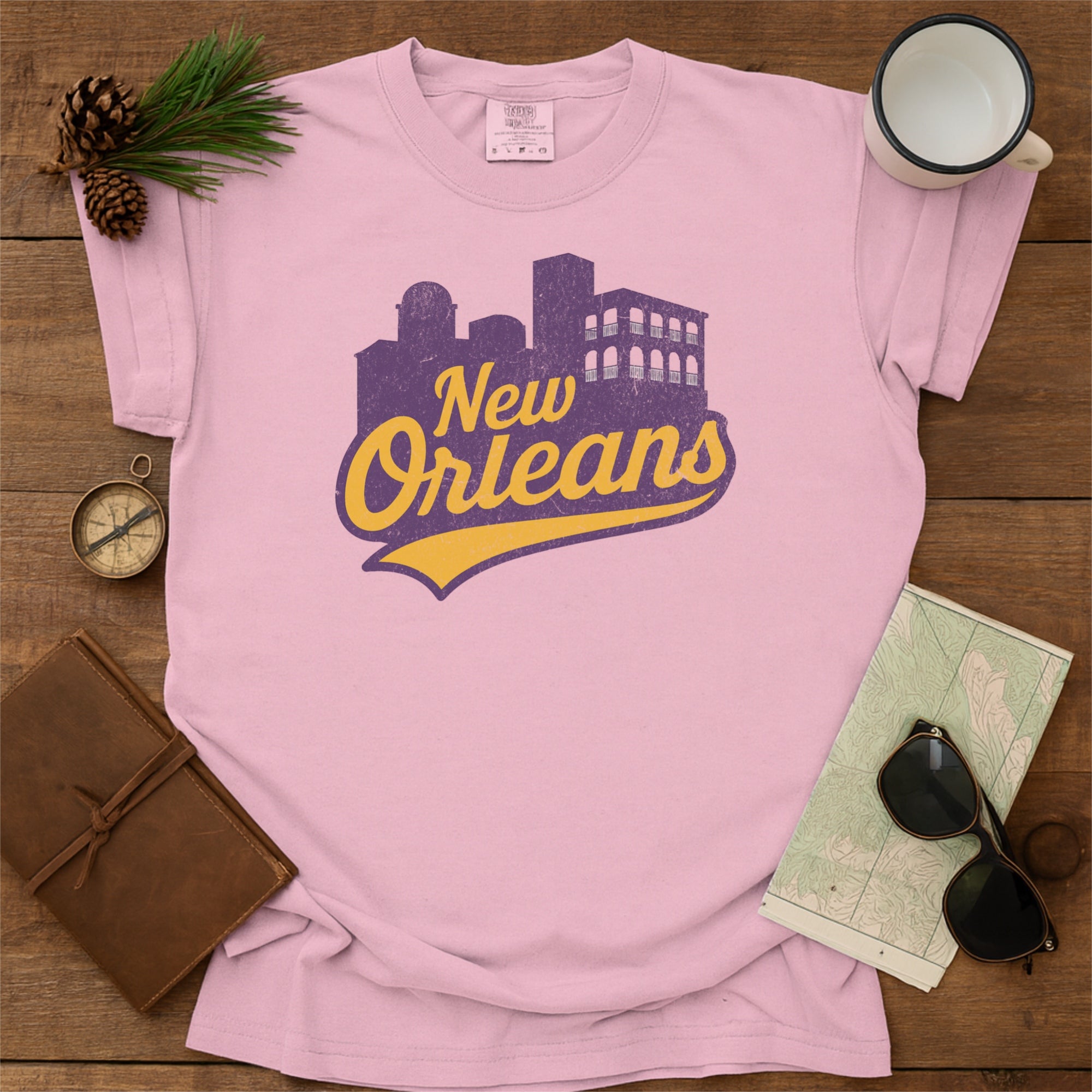 New Orleans Skyline with Retro Swoosh Comfort Colors Souvenir T-Shirt