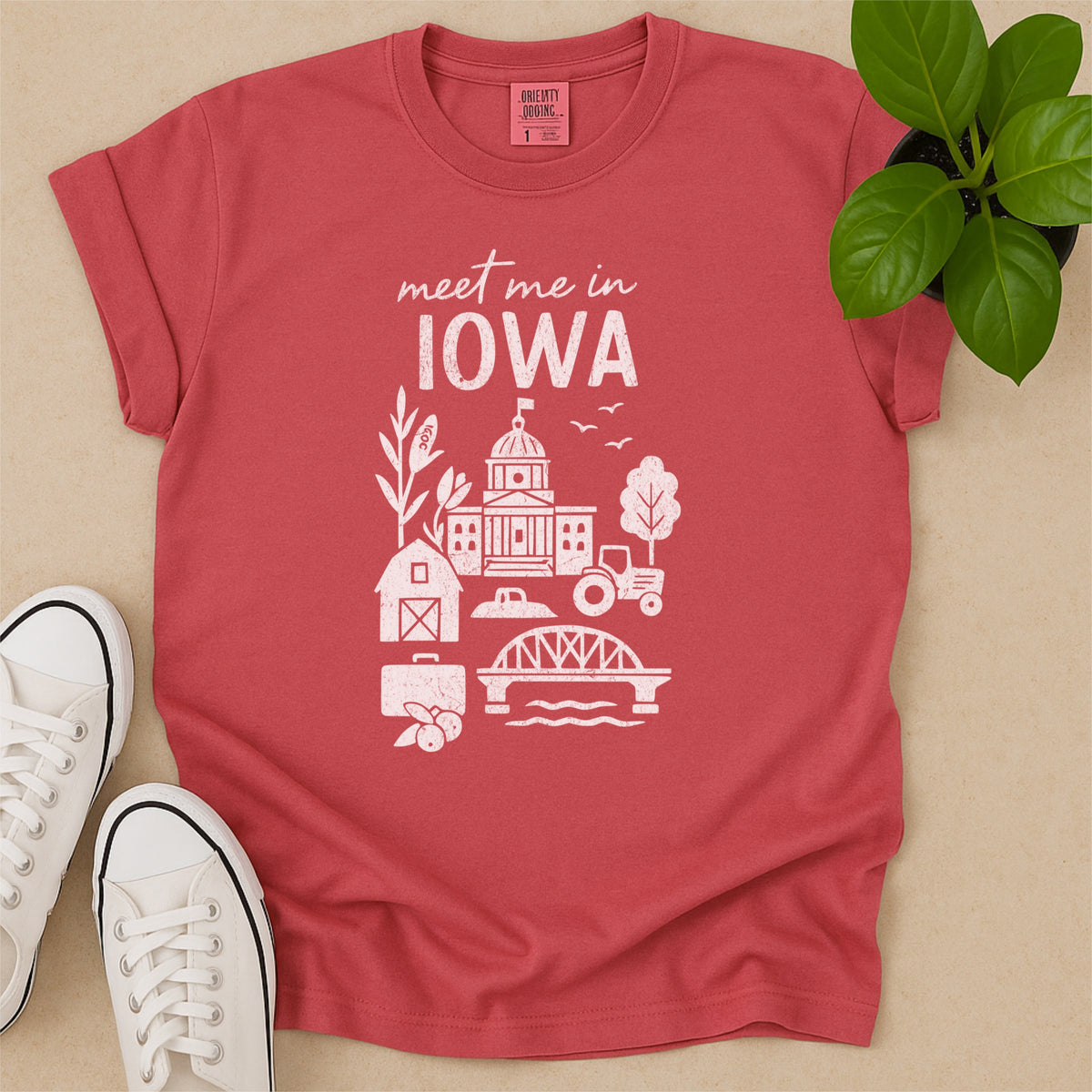 Meet Me In Iowa Distressed Vintage Landmark State Shirt